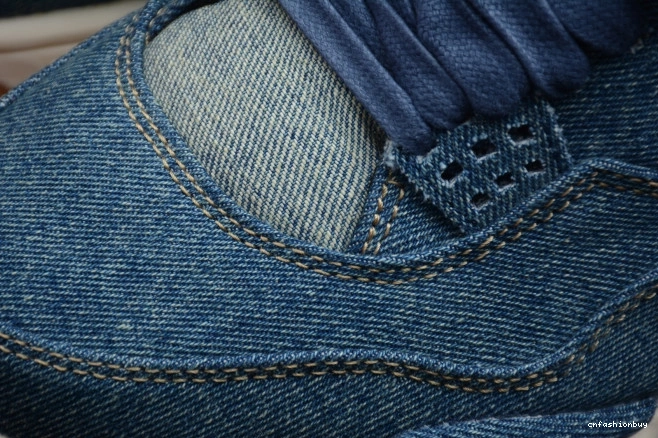 x Denim 4 Air Jordan AO2571-401 Nike Levi's 0720